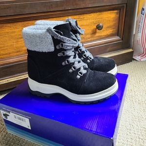 Womens 6 Boots White Mountain Bravo Leather Lace-Up Ankle Boots  Shoes  Black